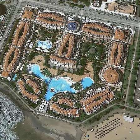 Parque Santiago 3 Seaview Appartamento
